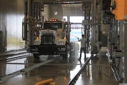 Contractormag Com Sites Contractormag com Files Uploads 2015 09 Truck Wash7 Contractormag Com Sites Contractormag com Files Uploads 2015 09 Truck Wash7