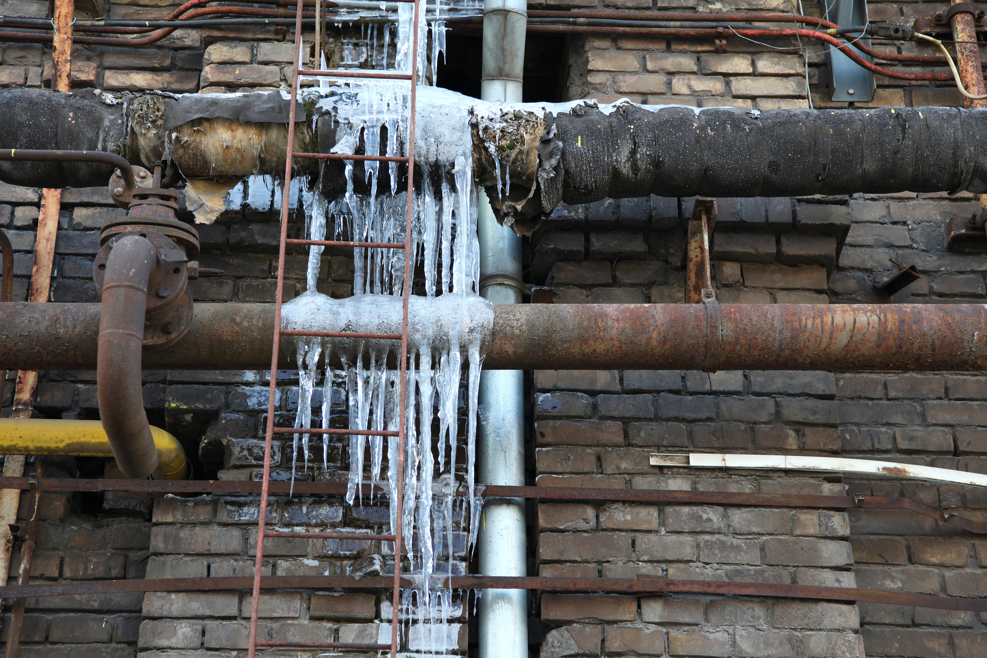 Frozen Water Pipe