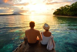 Couple_at_Sunset.jpg Couple_at_Sunset.jpg