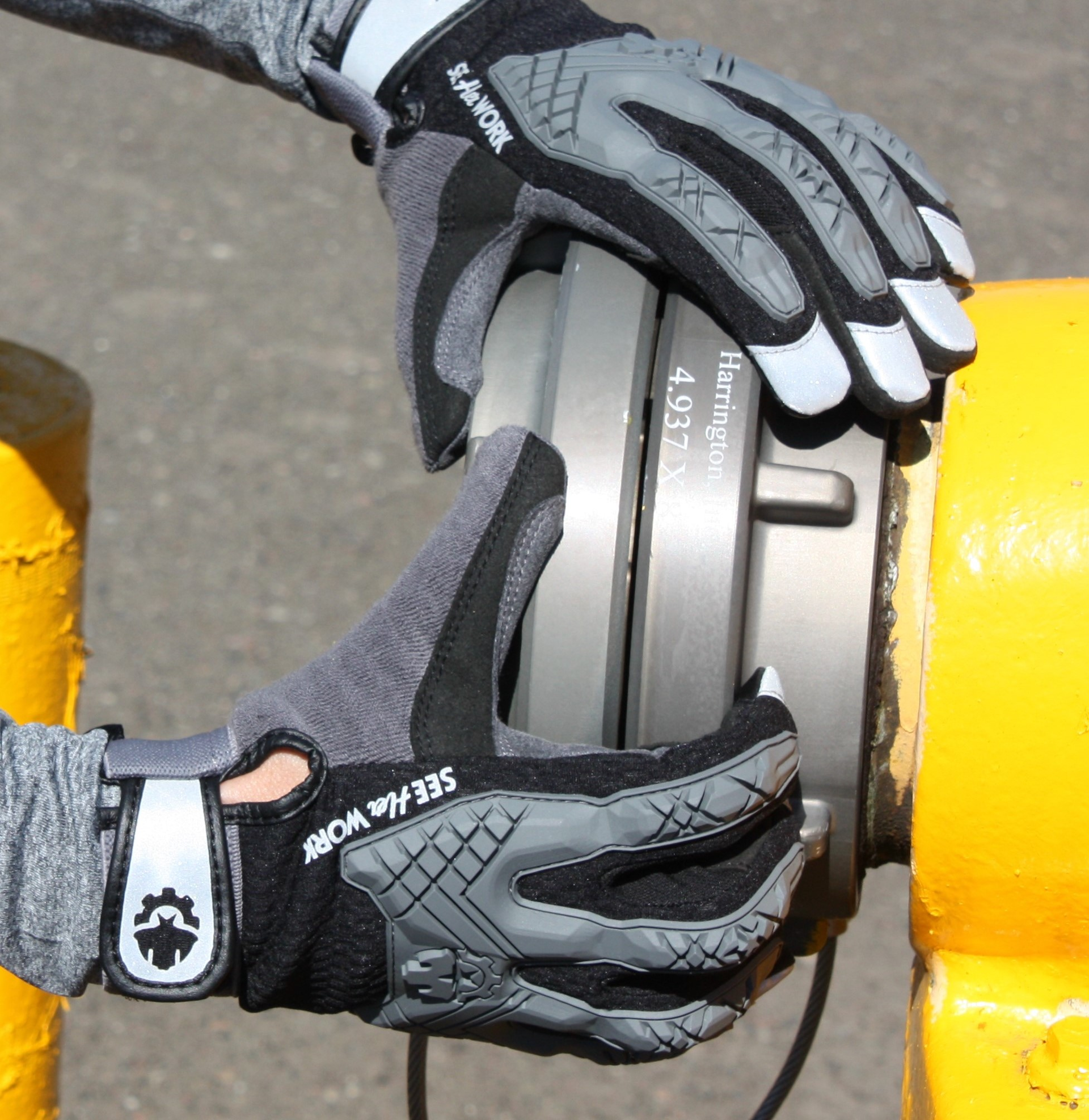 SeeHerWork Impact gloves