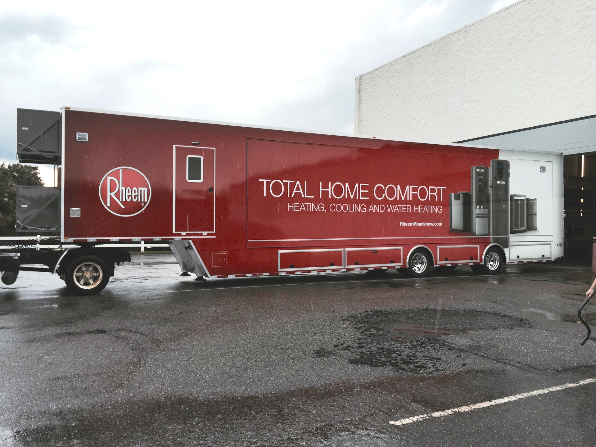 The Rheem High Efficiency Air amp Water Road Show pulls in to Comfortech 2015