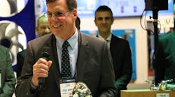 Holohan receives the Lifetime Contribution to Comfort Award at AHR 2016.