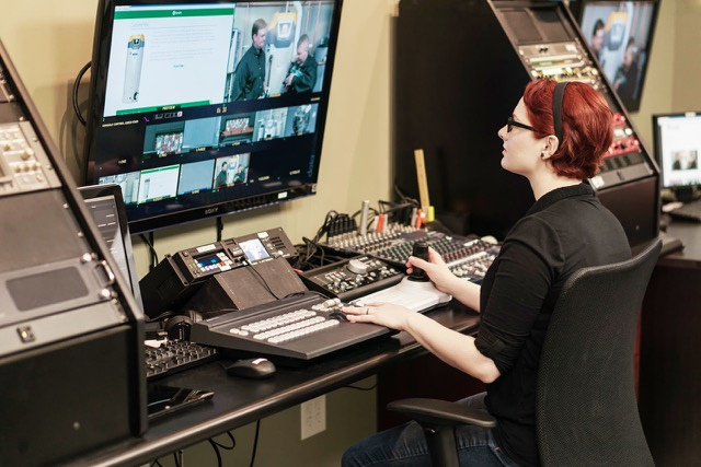 AO Smithrsquos Digital Classroom allows instructors to train installers and plumbers using live Internet video The Digital Classroom works just like traditional classes Instructors can demonstrate product installation and repair and students can ask questions over the phone or using chat