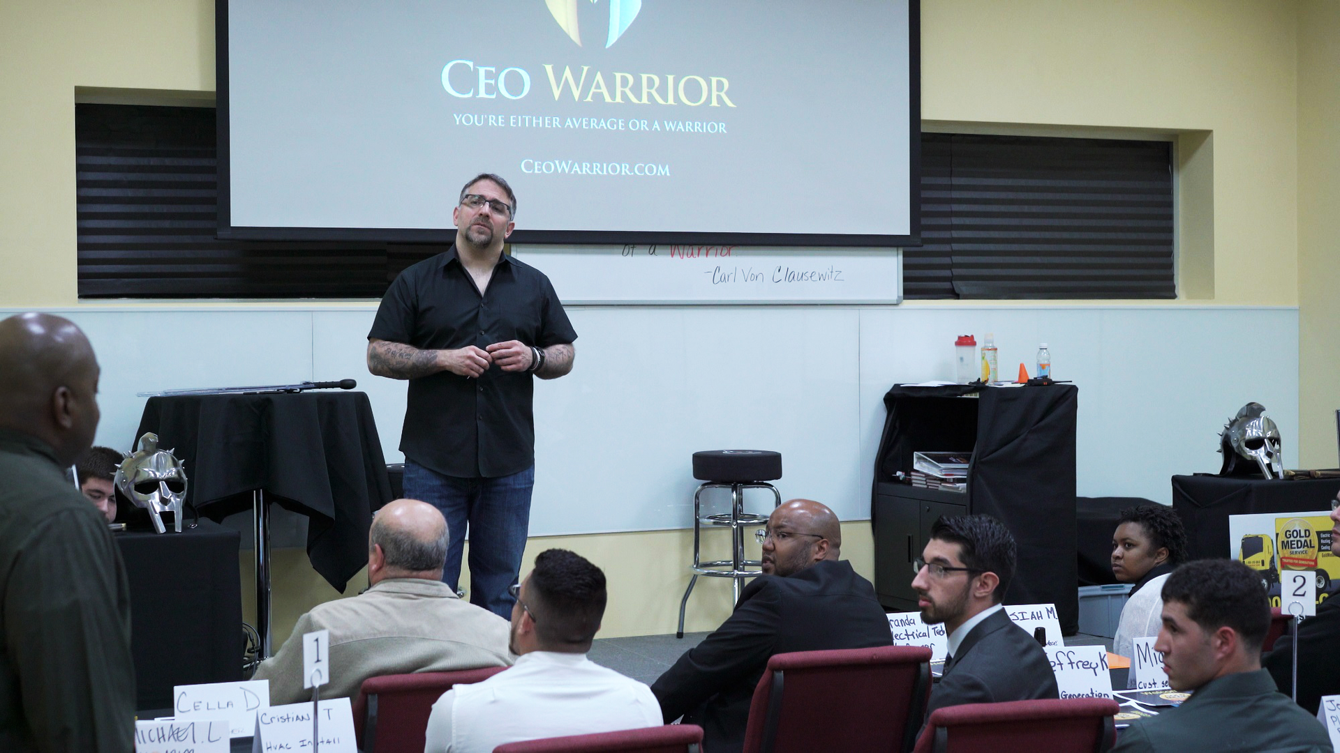 Mike Agugliaro presenting one of his seminars