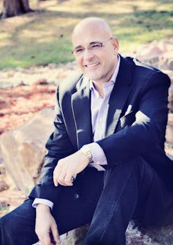 longheadshot.jpg longheadshot.jpg