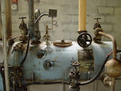 oldboiler.jpg oldboiler.jpg