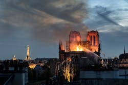 NotreDame_OnFire.jpg NotreDame_OnFire.jpg
