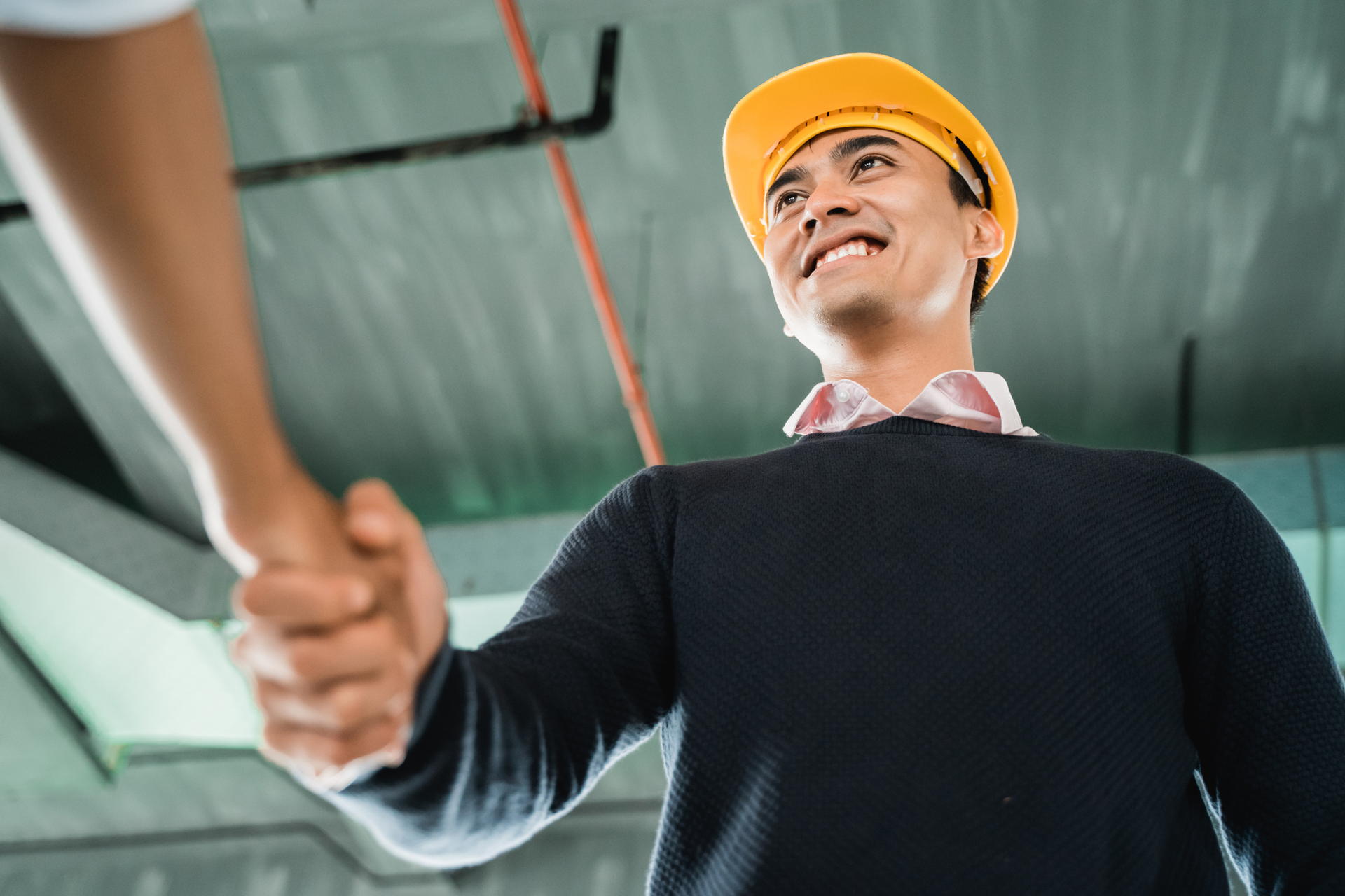 hardhat_handshake copy.jpg