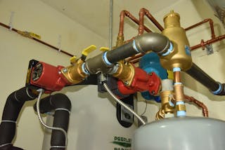 How Tank-Type Gas Water Heaters Work - Suffolk County Plumbers