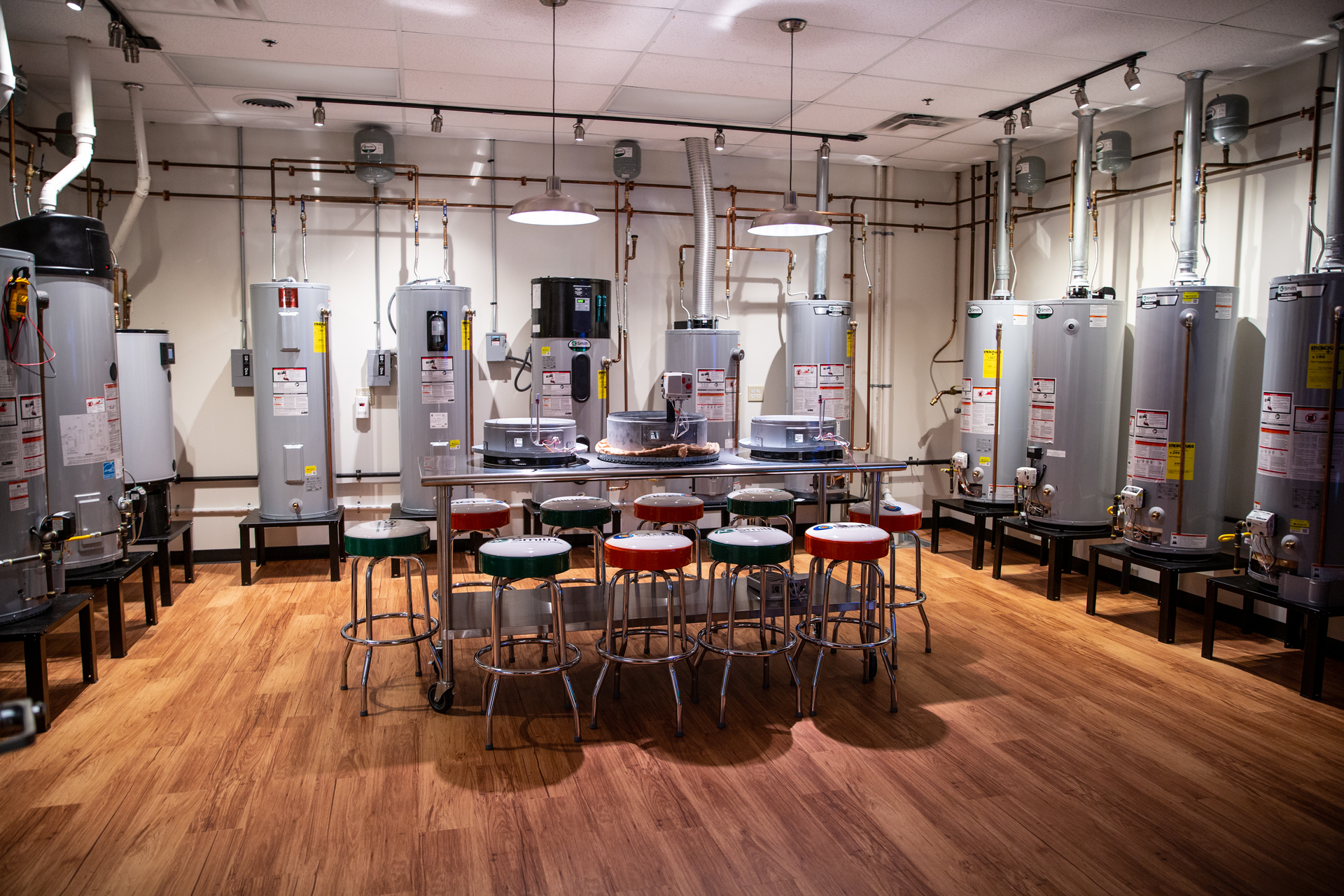 Unknown 612f8aec30a3a