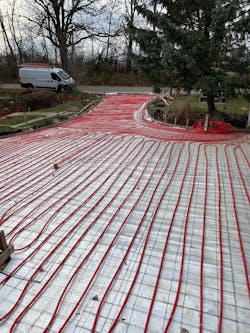 A view of the thermal field before the concrete pour. A view of the thermal field before the concrete pour.