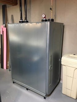 A Roth Double-Wall Oil Tank, Model DWT 1000L, with 275 Gallon Capacity. A Roth Double-Wall Oil Tank, Model DWT 1000L, with 275 Gallon Capacity.