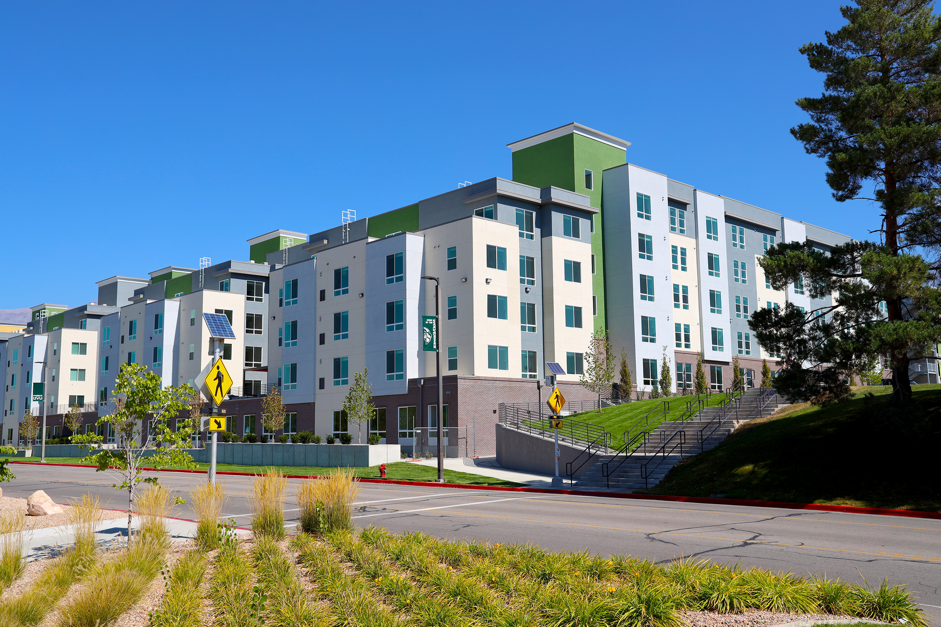 Utah Valley University's new student residence buildings. In all, six 1,500,000 BTU units (iQ1501) were installed, together with four 1,000,000 BTU units (iQ1001), and two 750,000 BTU units (iQ751), for a total capacity of 14,500,000 BTU/hour.