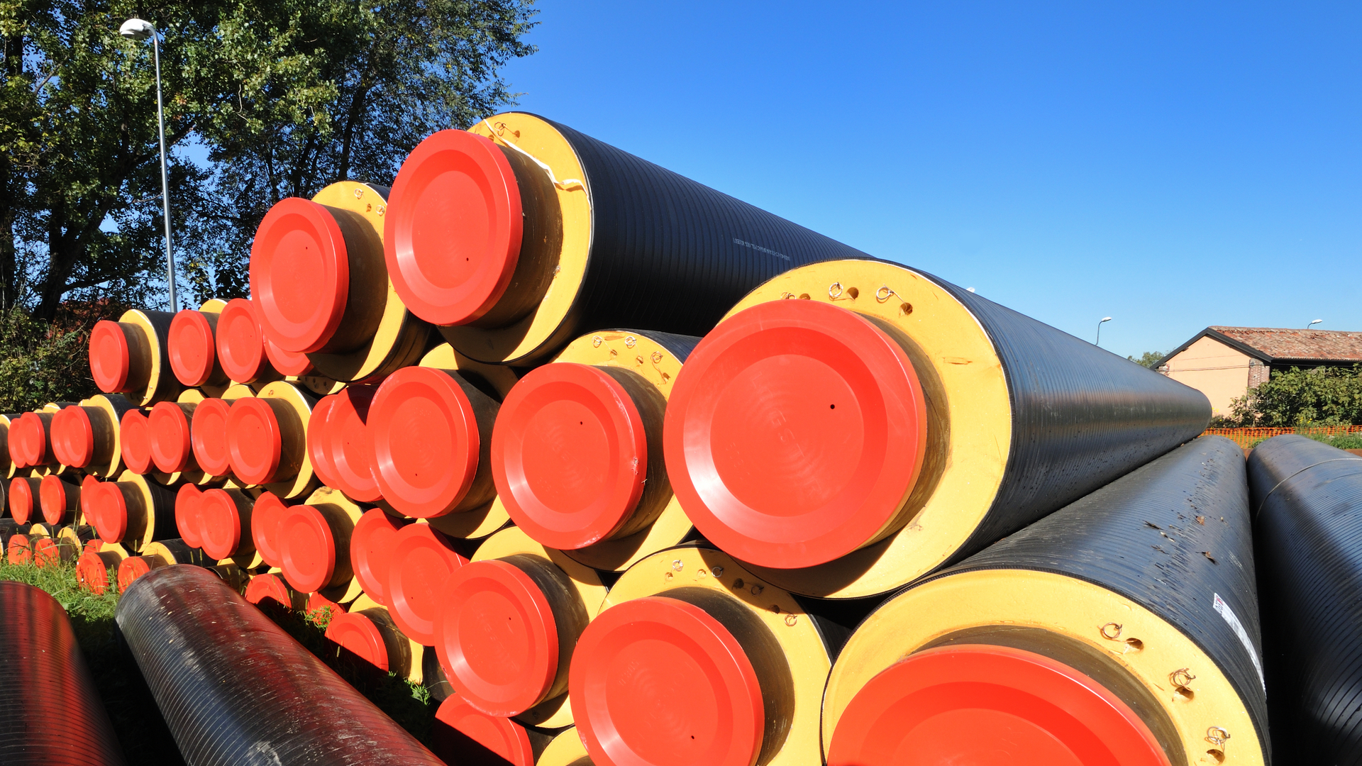 Pre -insulated steels pipes for district heating.