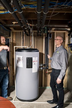 Another view of the mechanical room, next to the buffer tank. Another view of the mechanical room, next to the buffer tank.