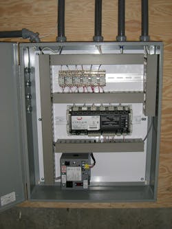 DDC panel to control solar circulators and motorized valves.