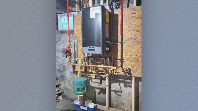Holland King installed an HTP Elite Ultra 150,000 BTU combination unit to replace a faltering boiler in a project in Providence, RI.