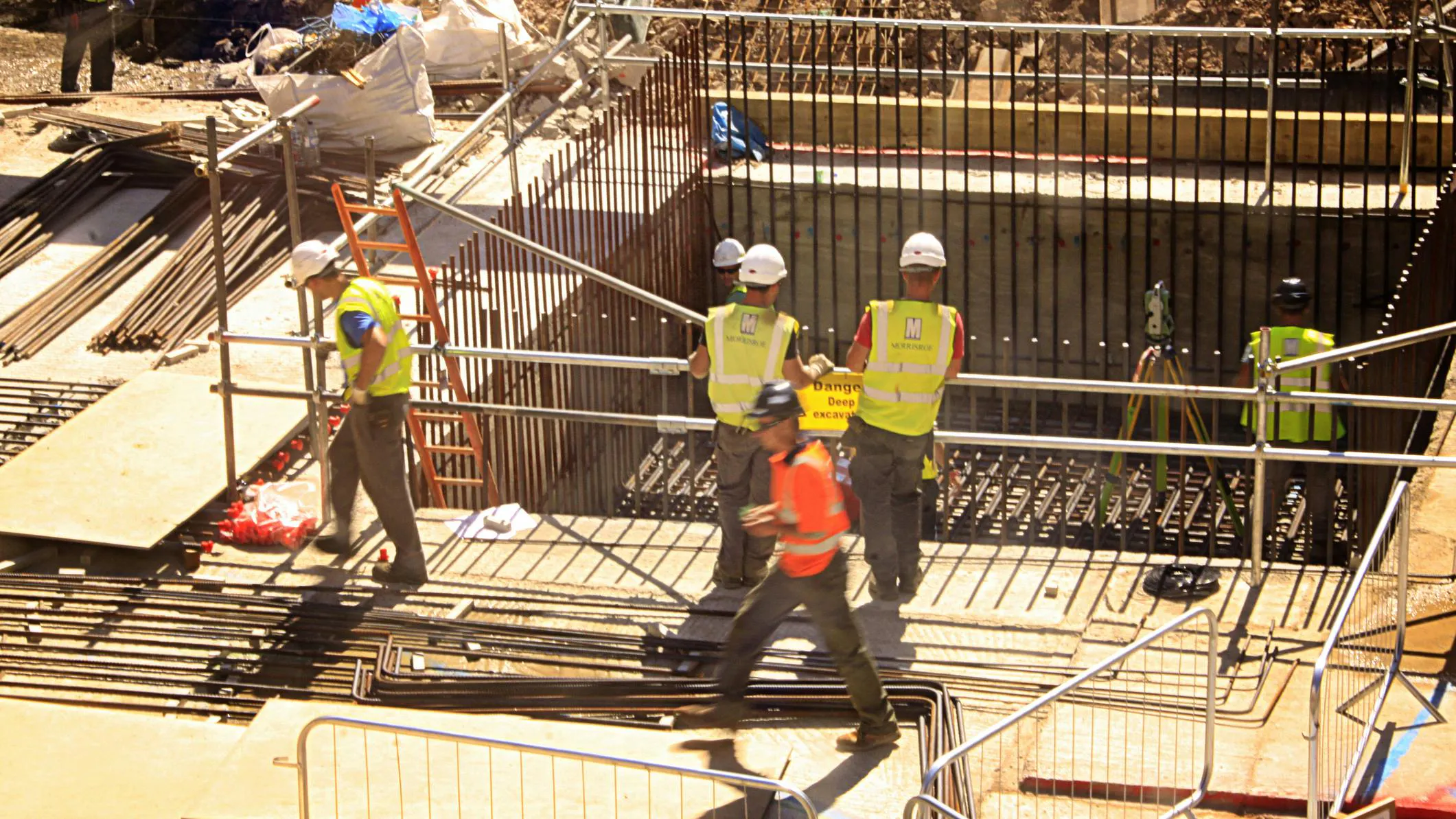 Construction Job Openings Decrease by 8,000 in April, Fall to Lowest Level Since March 2023 - Vimarsana News