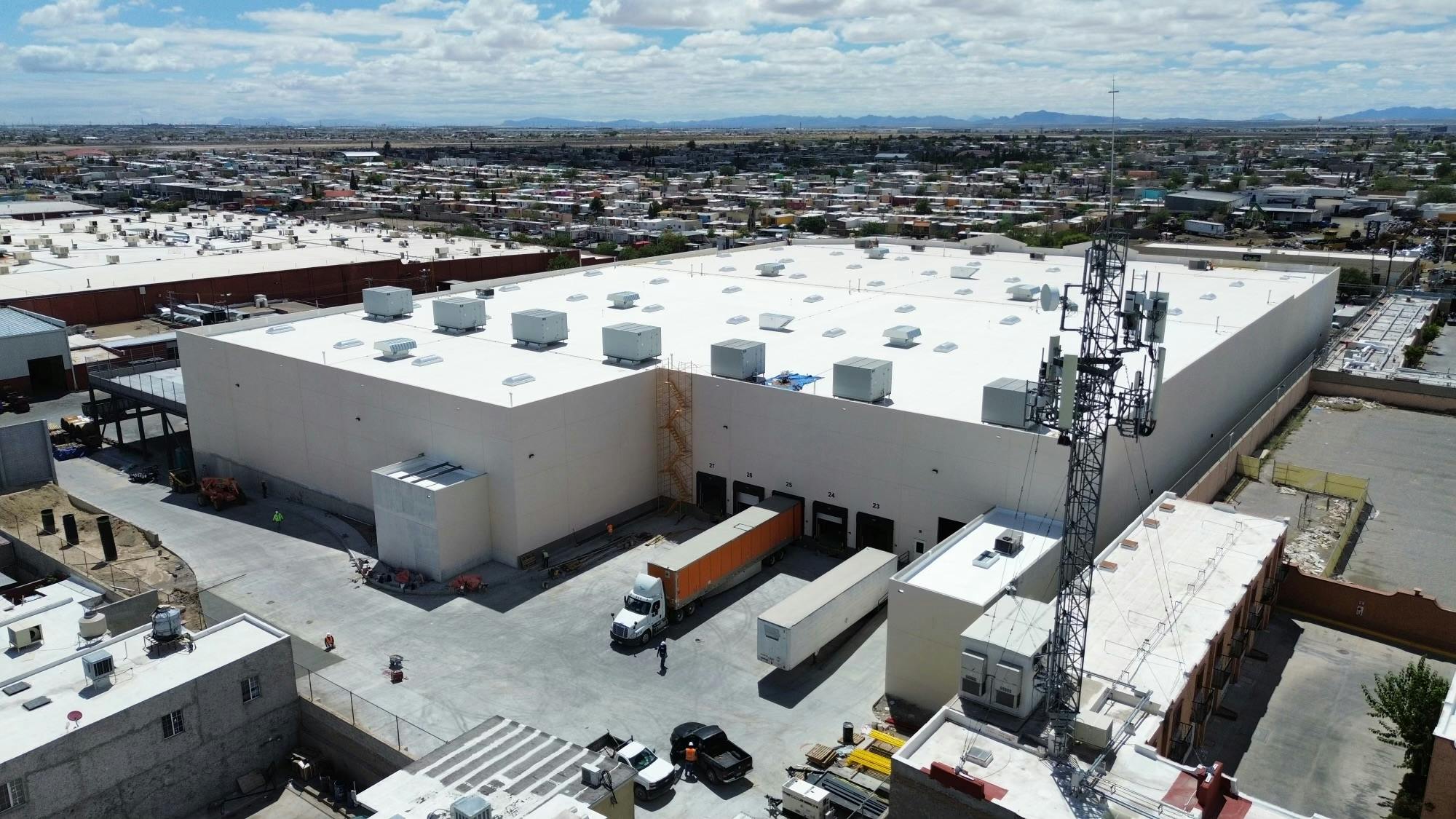A. O. Smith's new production facility in Ciudad Ju&aacute;rez is scheduled to produce 39,000 tankless water heaters in the first year.