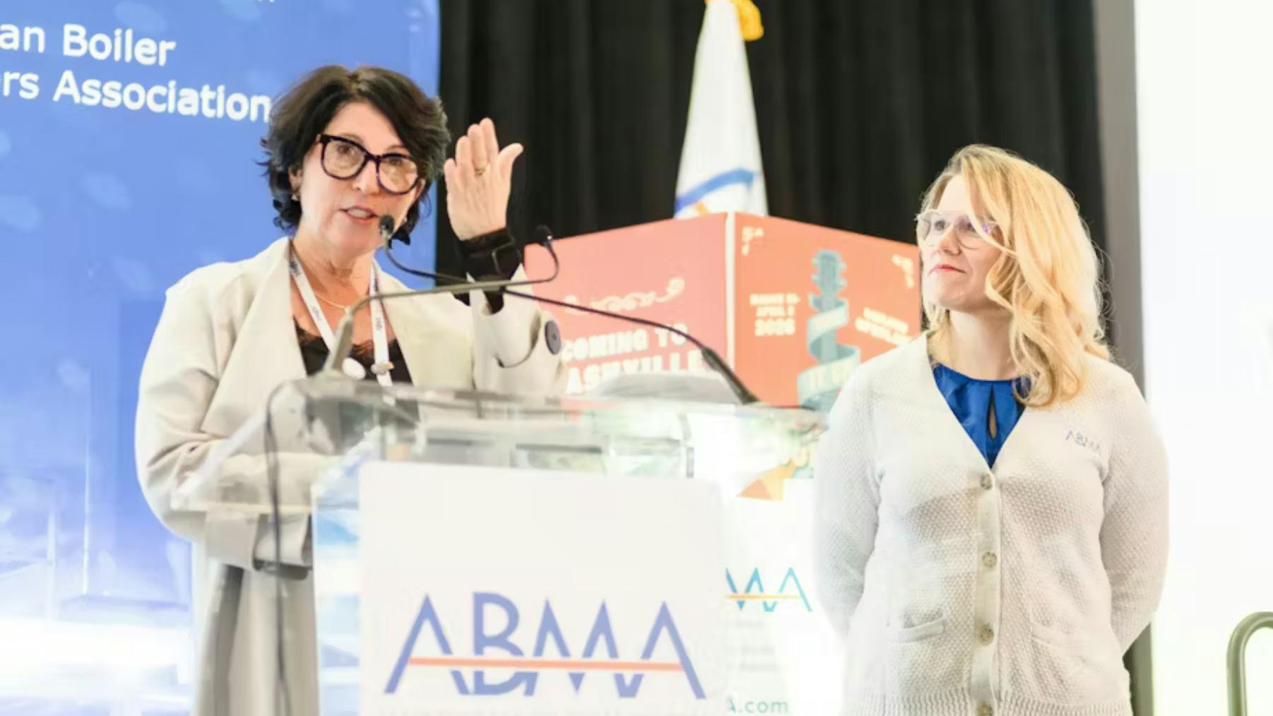 Nancy Simoneau (left) and Shaunica Jayson.