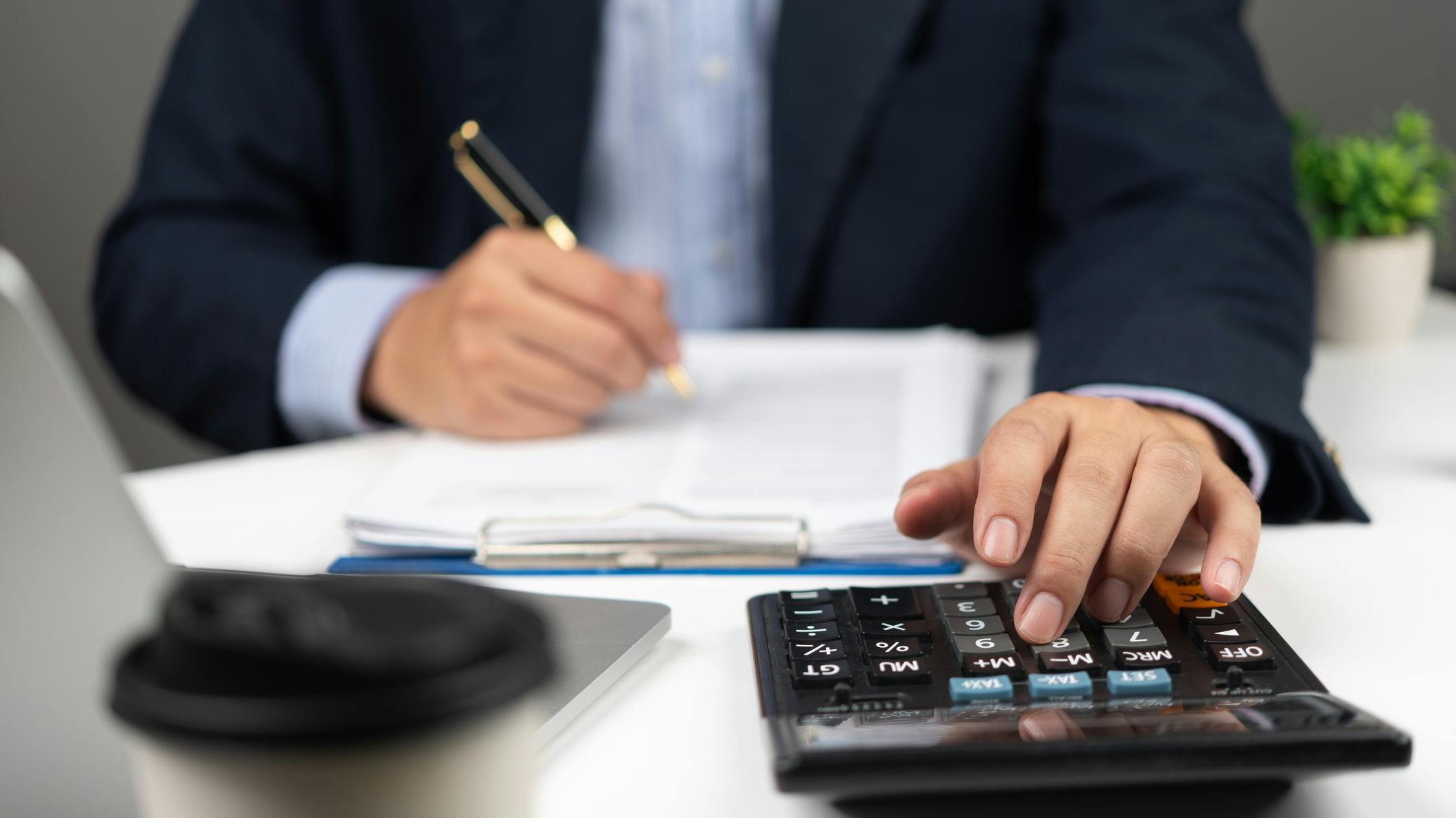 dreamstime_m_357465582