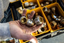 Plumbing fittings and fixtures must comply with US codes and standards. Plumbing fittings and fixtures must comply with US codes and standards.