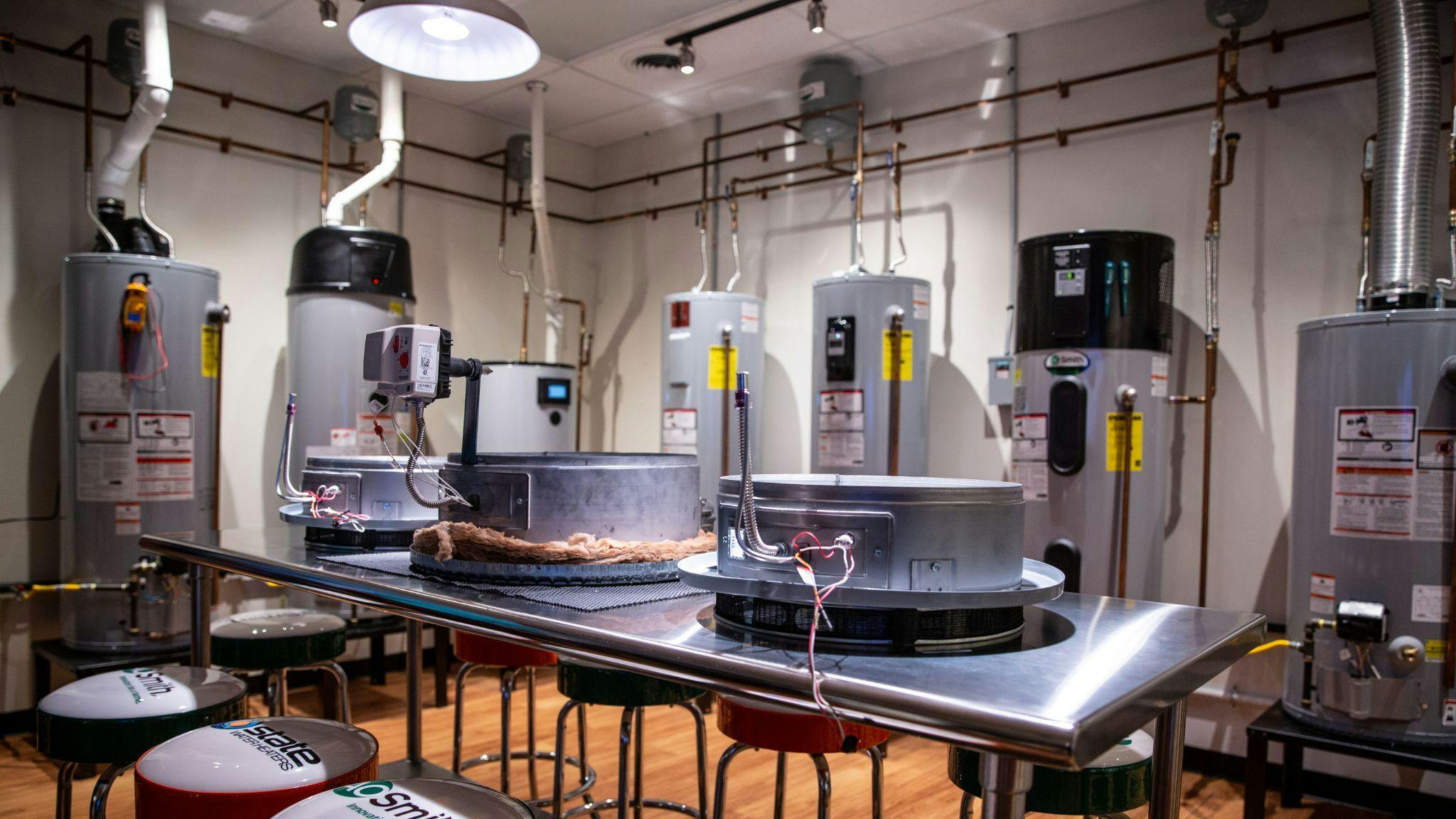 681bc3711383bf268f7d1c18 Image001