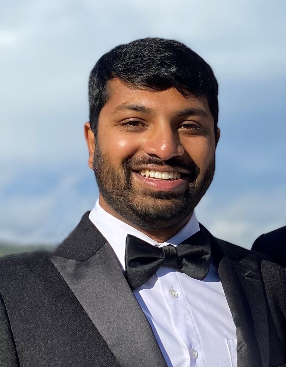 watts__vasgnanadoss_headshot