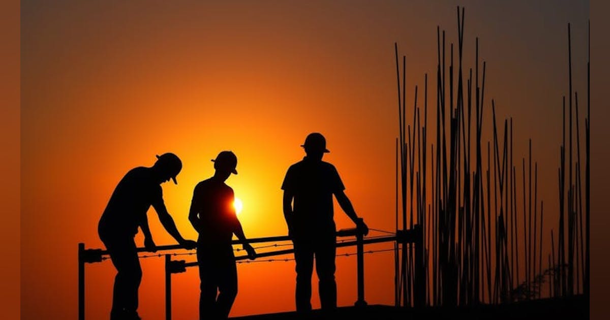Construction Industry Faces Job Losses in August Amid Mixed Outlook