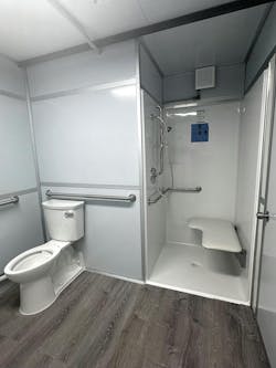 The Sanishower had its own dedicated discharge line to ensure proper drainage. The Sanishower had its own dedicated discharge line to ensure proper drainage.