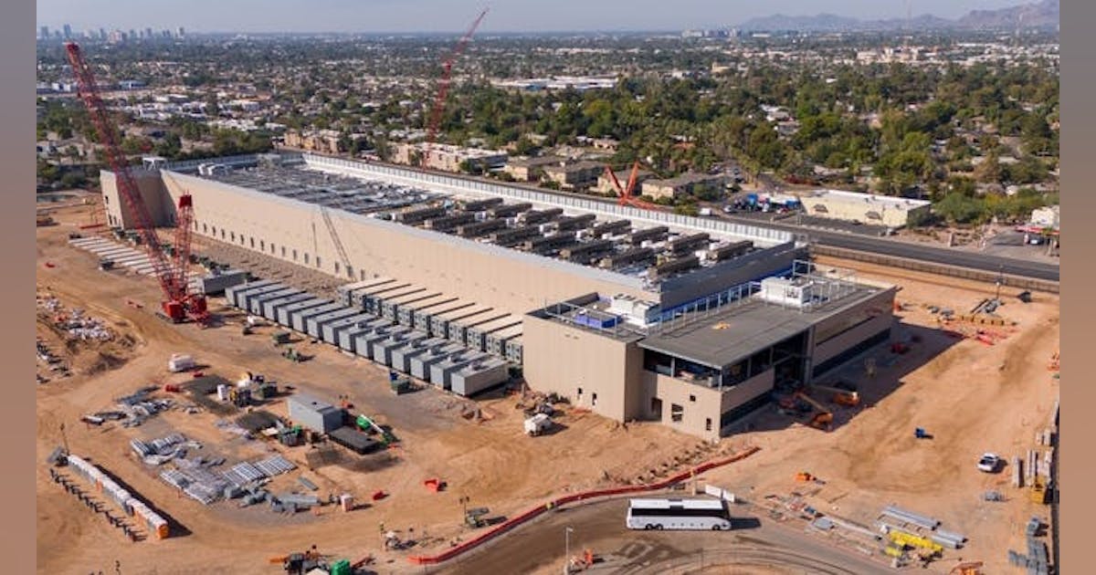 Contractors Face Record Data Center Demand as AI Drives Market Expansion