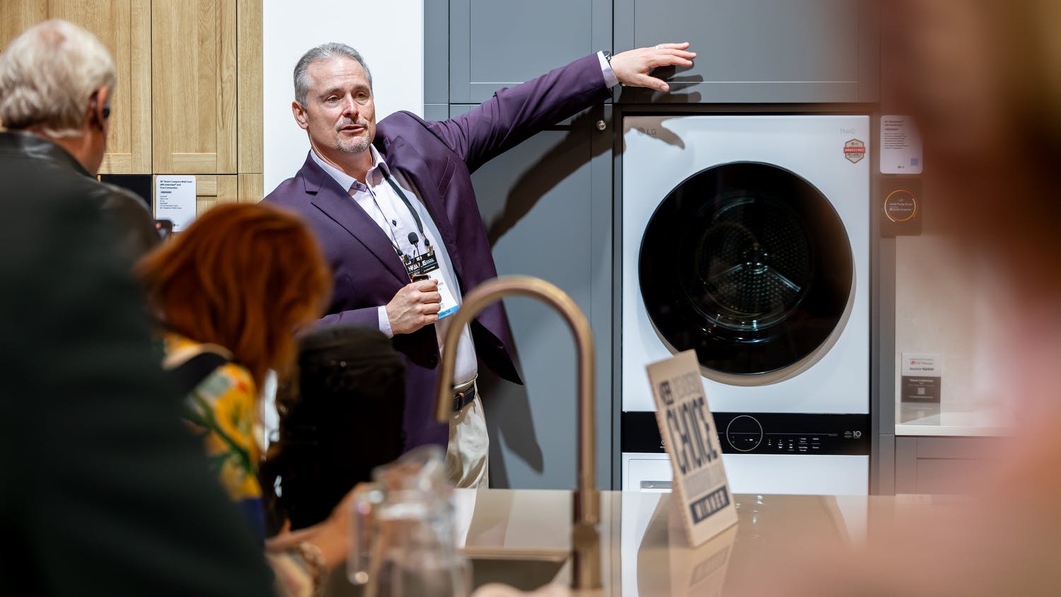 A presenter at KBIS 2025.
