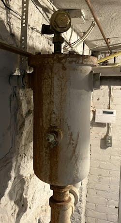 An early version of the Trane float air vent for low-pressure steam systems. An early version of the Trane float air vent for low-pressure steam systems.