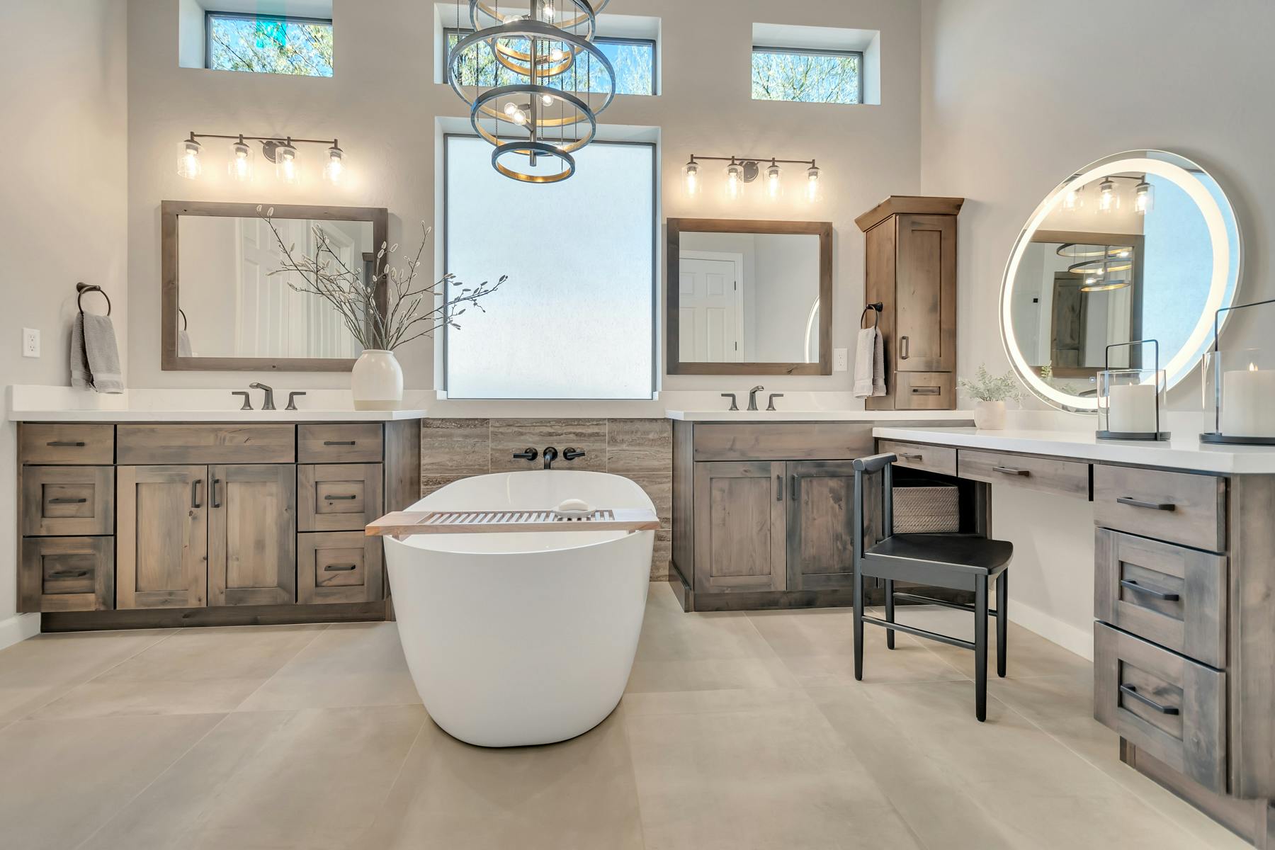 Smart Fixtures, Bigger Showers, and Personalized Layouts Lead 2026 Bath Trends