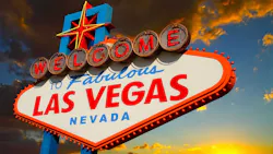 the famous welcome to las vegas sign